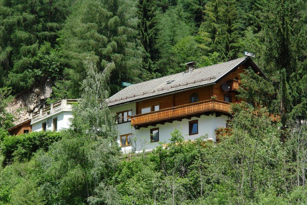 Haus Marienheim Bed & Breakfast Heiligenblut Exterior foto